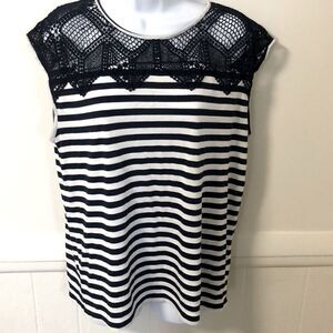 Women’s Joseph A Cap Sleeve Shirt Size Large